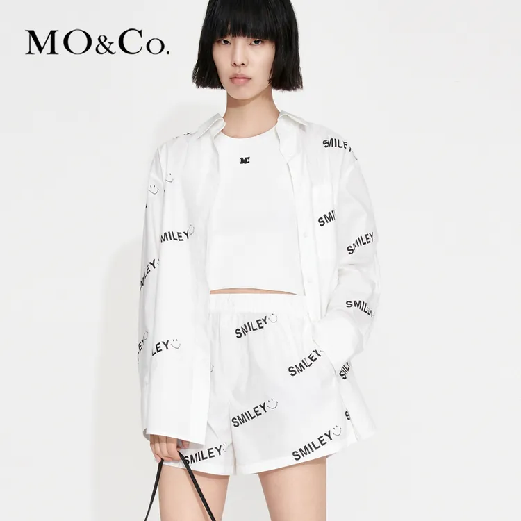 MOCO夏季重复斜向标语印花棉质廓形衬衫MBC2SHTT07