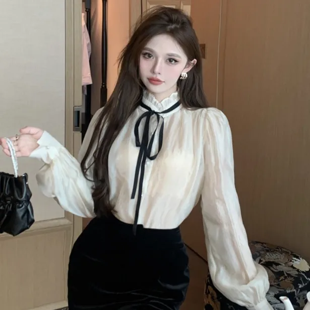 法式蕾丝系带衬衫女秋季新款气质小众宫廷风高级长袖小衫上衣女装