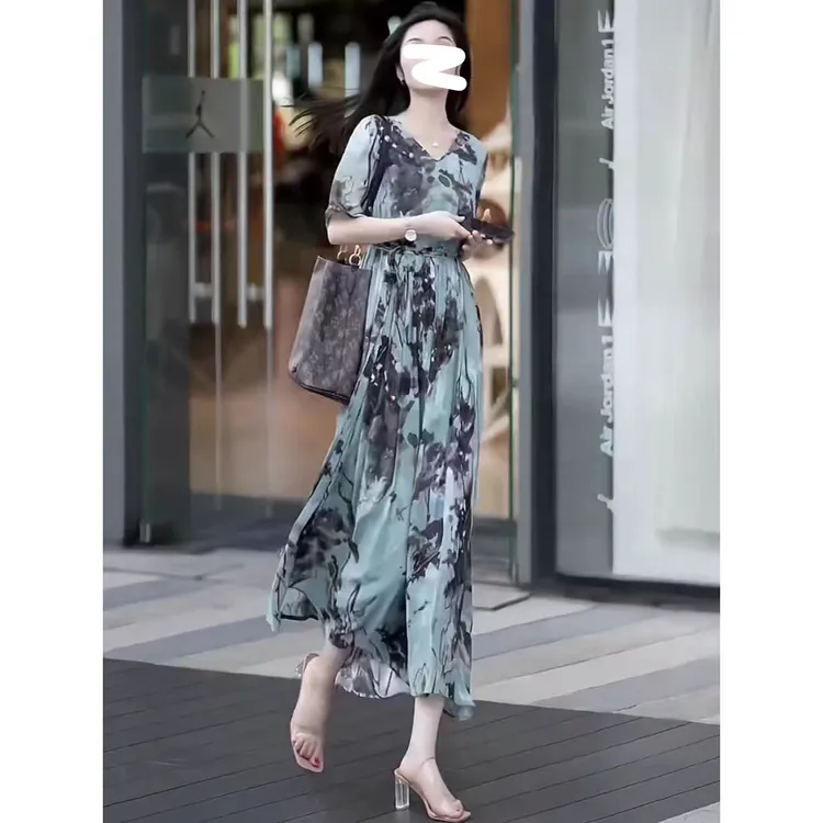 飘逸灵动！门店499~重磅印花宽松气质过膝女式连衣裙 L41733