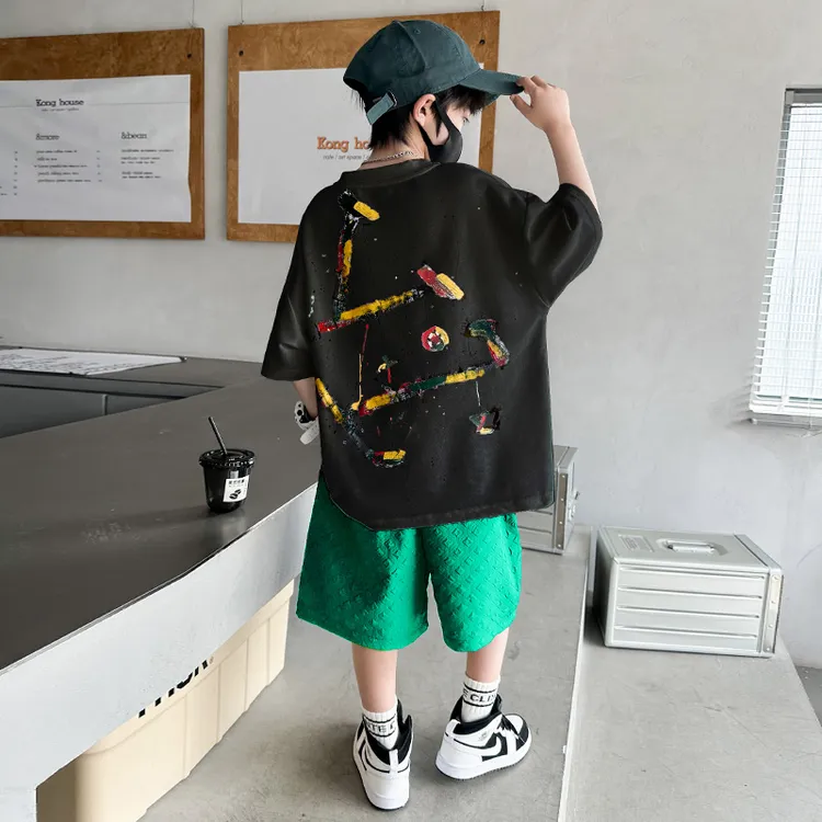 男童夏装短袖t恤2024新款夏季洋气中大儿童时髦男孩炸街黑色T体恤