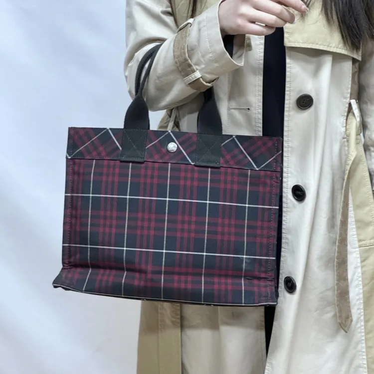 95新 BURBERRY/博柏利 巴宝莉格纹手提包