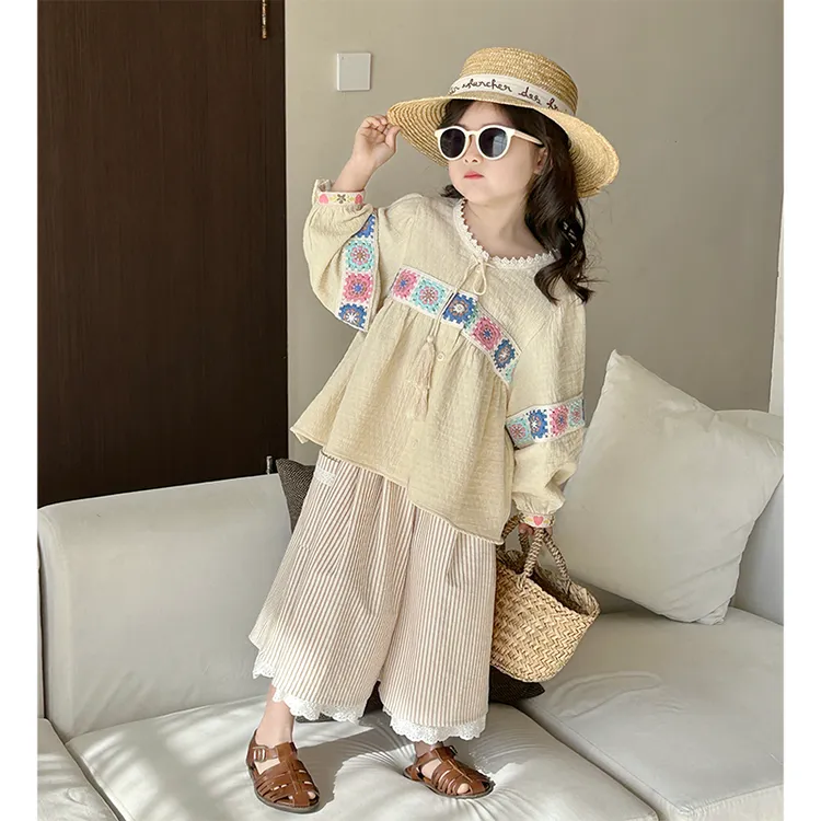 壹妈韩国童装女童衬衫套装春季洋气泡泡袖娃娃衫条纹阔腿裤两件套