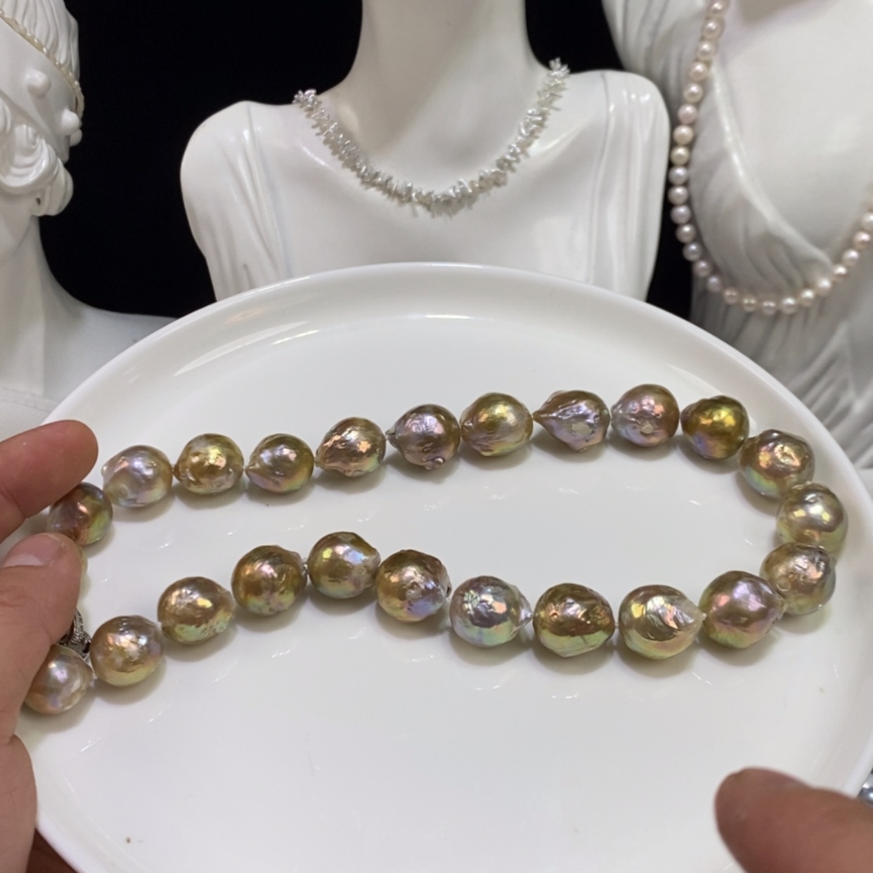 【闪购商品】淡水珍珠颈饰未镶嵌