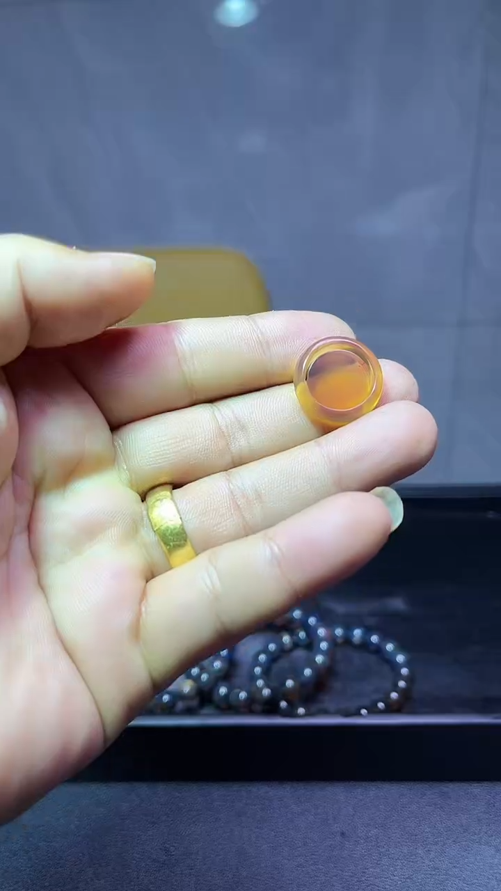 【闪购商品】琥珀颈饰未镶嵌d698戒圈