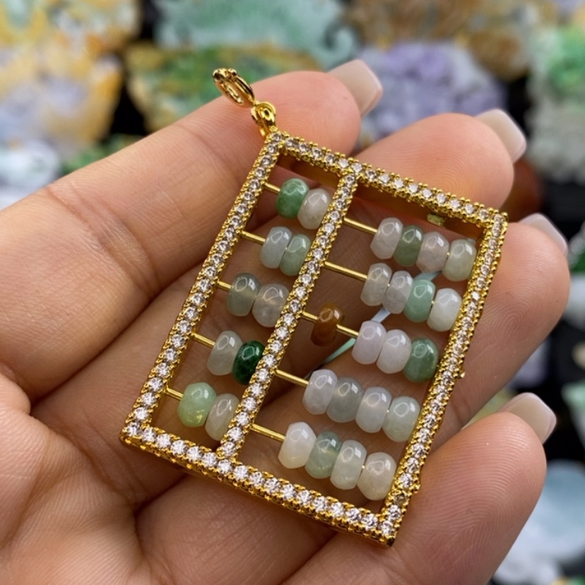 【闪购商品】翡翠颈饰未镶嵌