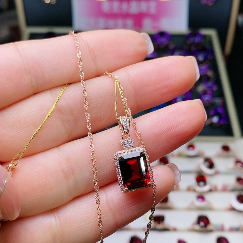 【闪购商品】石榴石吊坠银S925镶嵌