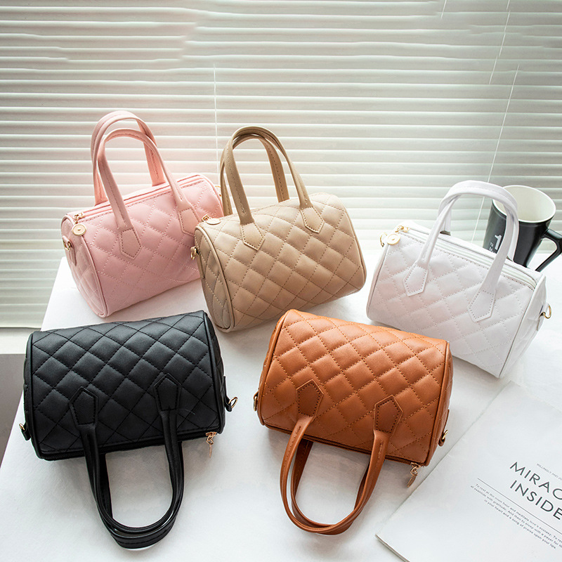 2023年经典菱格波士顿手提女包handbags外贸绣花单肩包迷你手机包