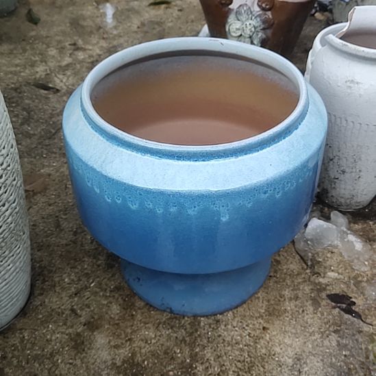 【闪购商品】紫砂花盆口22高26瑕疵一个