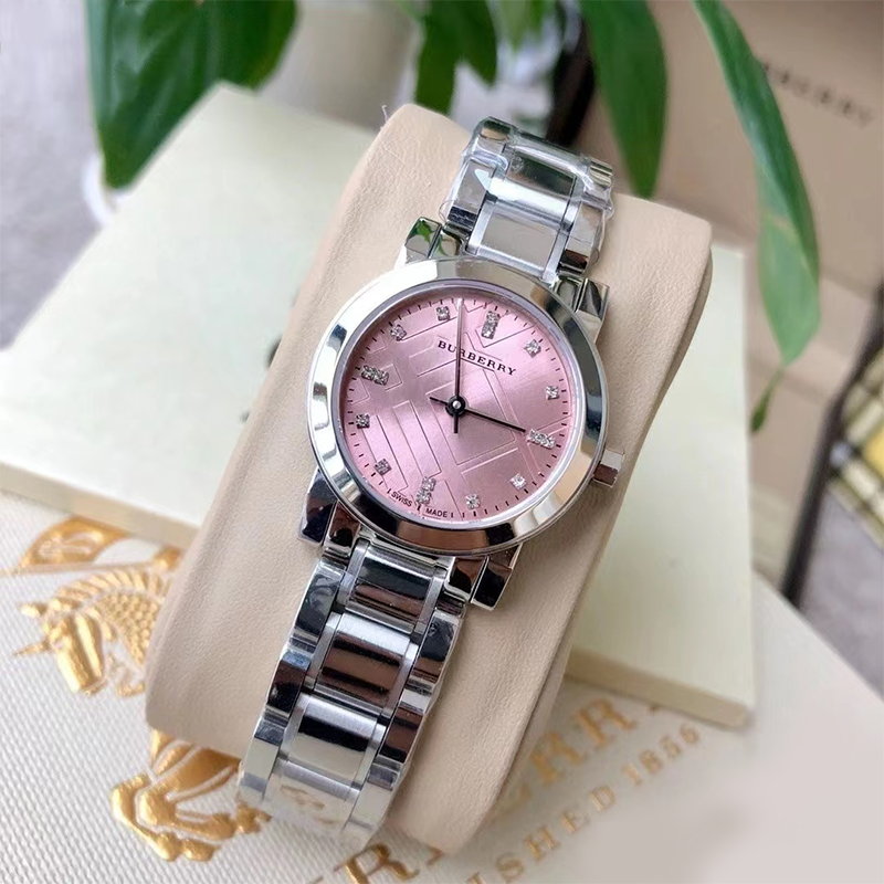 【安靖专属】Burberry博柏利银色粉盘石英女士腕表26表盘BU9223