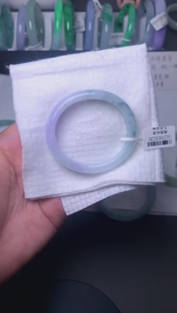 【闪购商品】翡翠手镯未镶嵌51