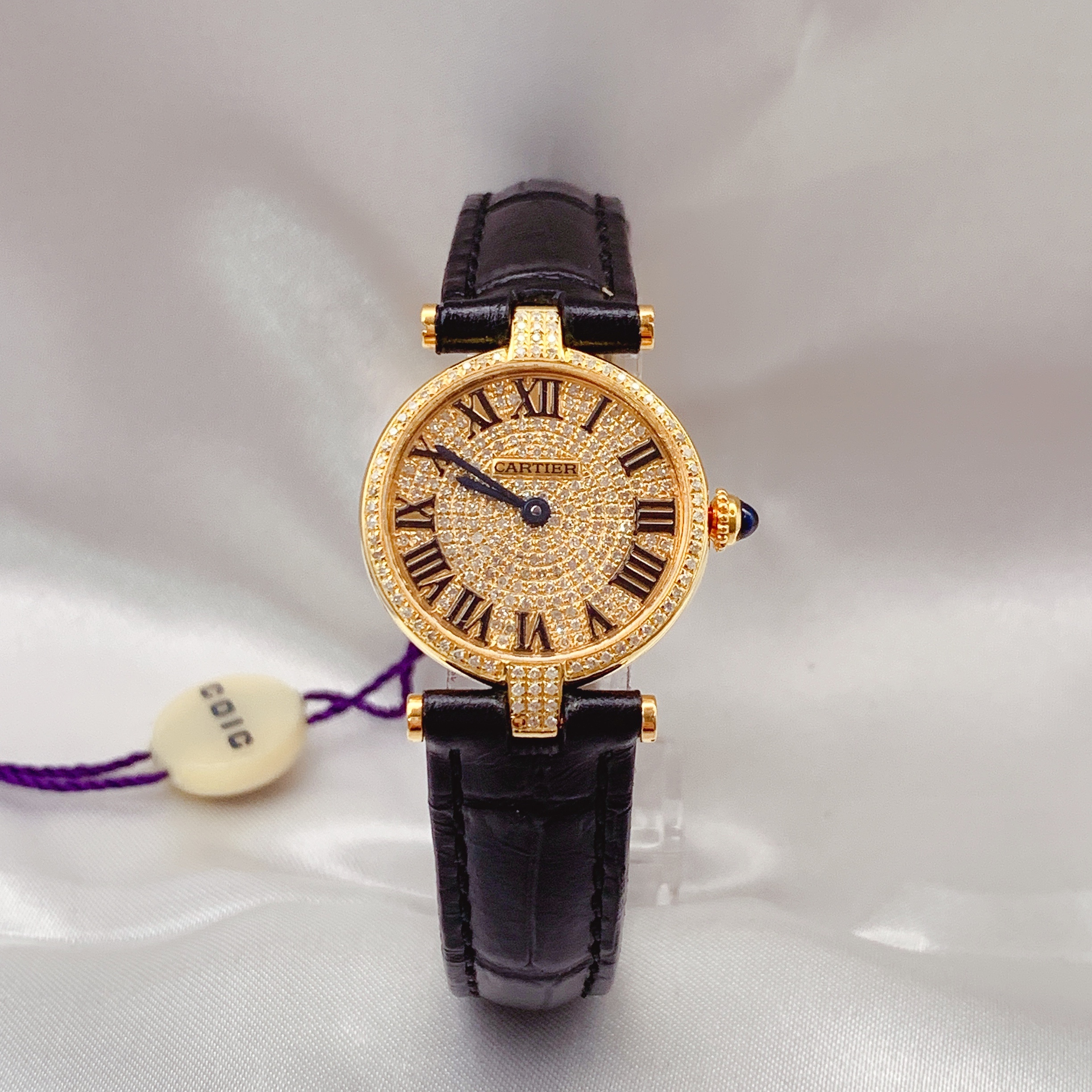95新 Cartier/卡地亚 小旋风系列后镶钻石英时尚女表轻奢气质精致