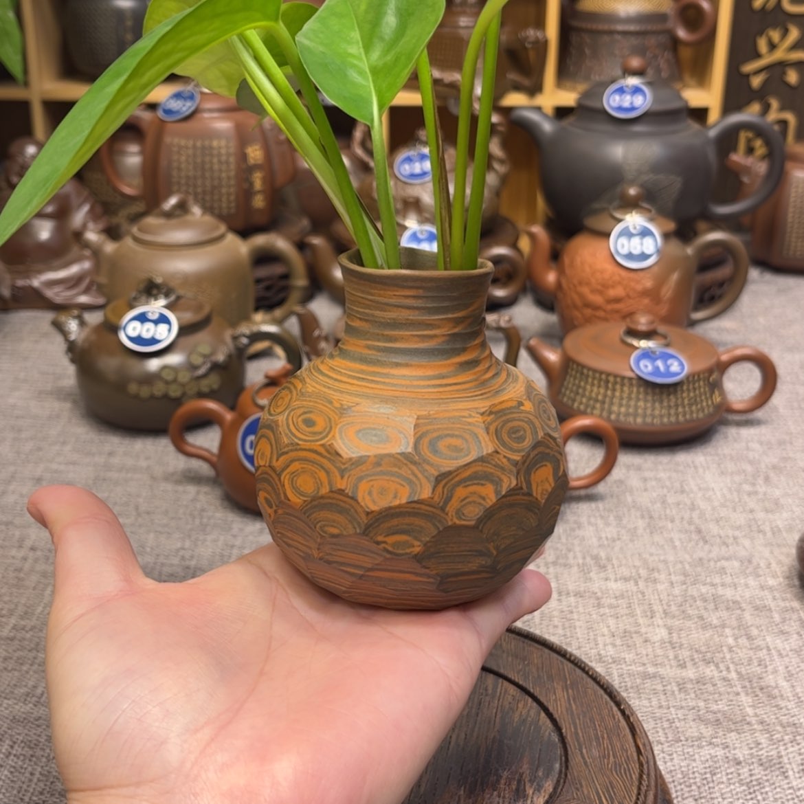 【闪购商品】陶阿*花瓶