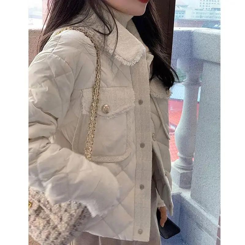 新款2023新款小香风羽绒服名媛洋气短款小众设计感菱格高档款