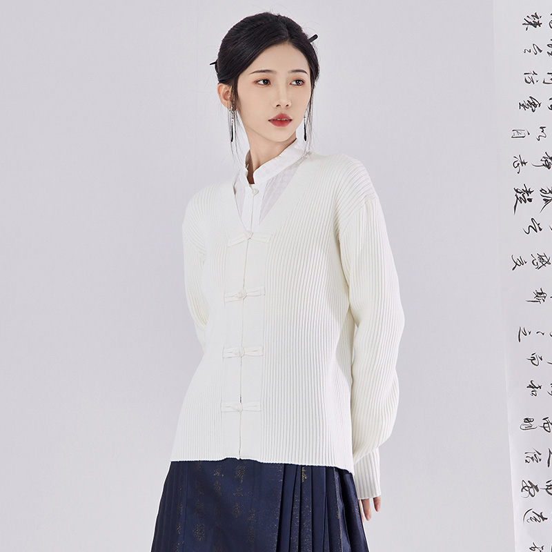 星河汉歌（晚雪）修身显瘦针织衫长袖半高领白色秋季复古中国风中式
