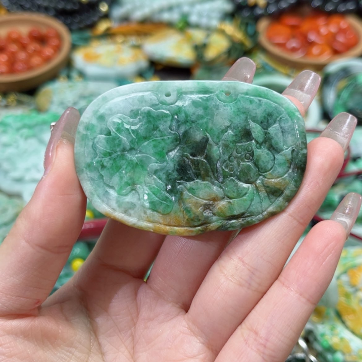 【闪购商品】翡翠颈饰未镶嵌