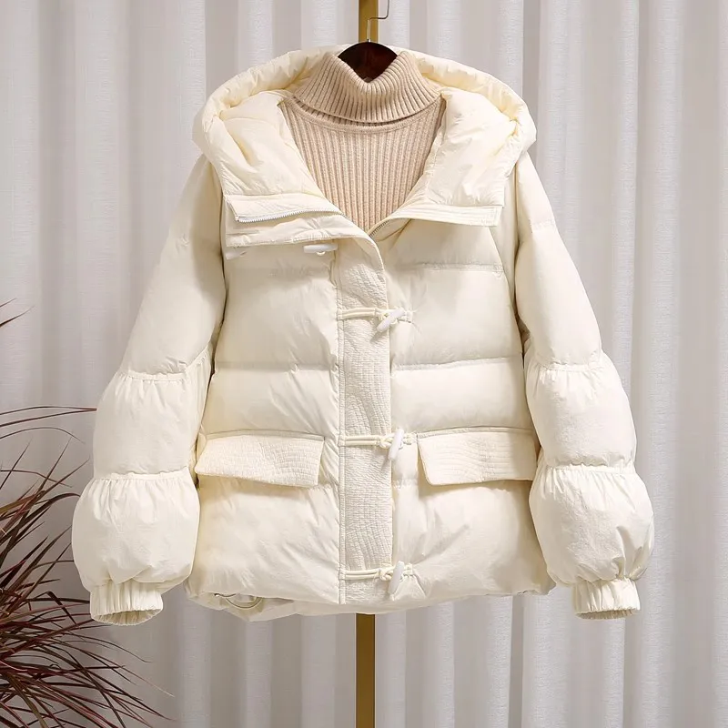 牛角扣羽绒服女短款2023冬季新款韩版宽松显瘦时尚百搭面包羽绒棉