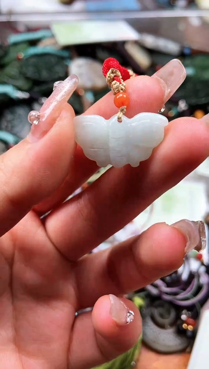 【闪购商品】翡翠挂件未镶嵌1