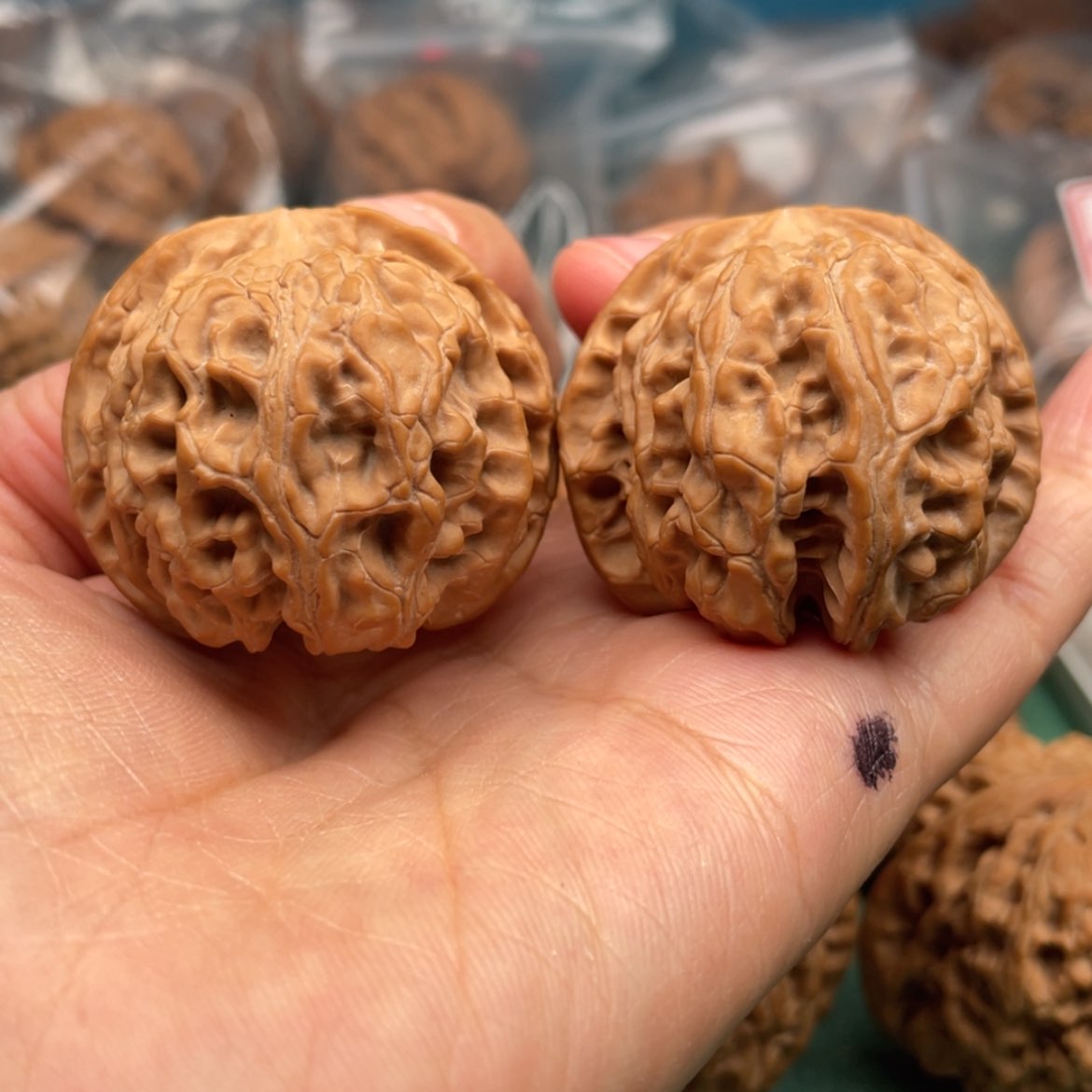 【闪购商品】文玩核桃吊坠善****来40全品苹果