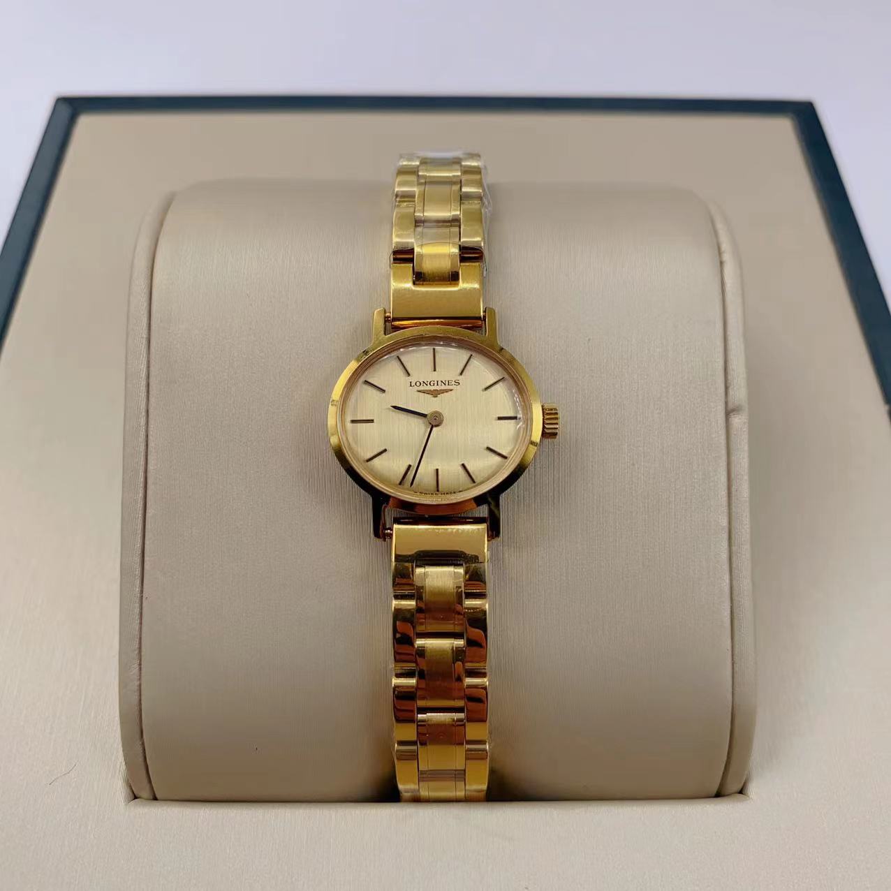 95新 Longines/浪琴  手动机械腕表22.5*20mm/公价28999/WH5201