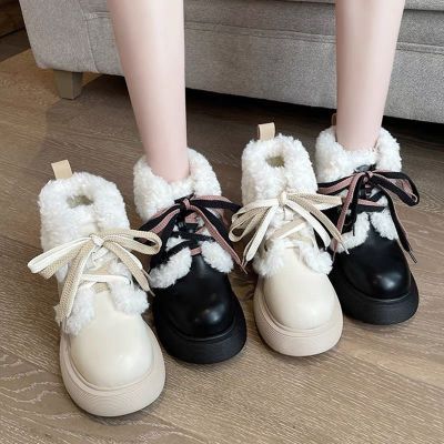 秋冬雪地靴女2023时尚网红加绒保暖白色马丁靴百搭冬季平底圆头