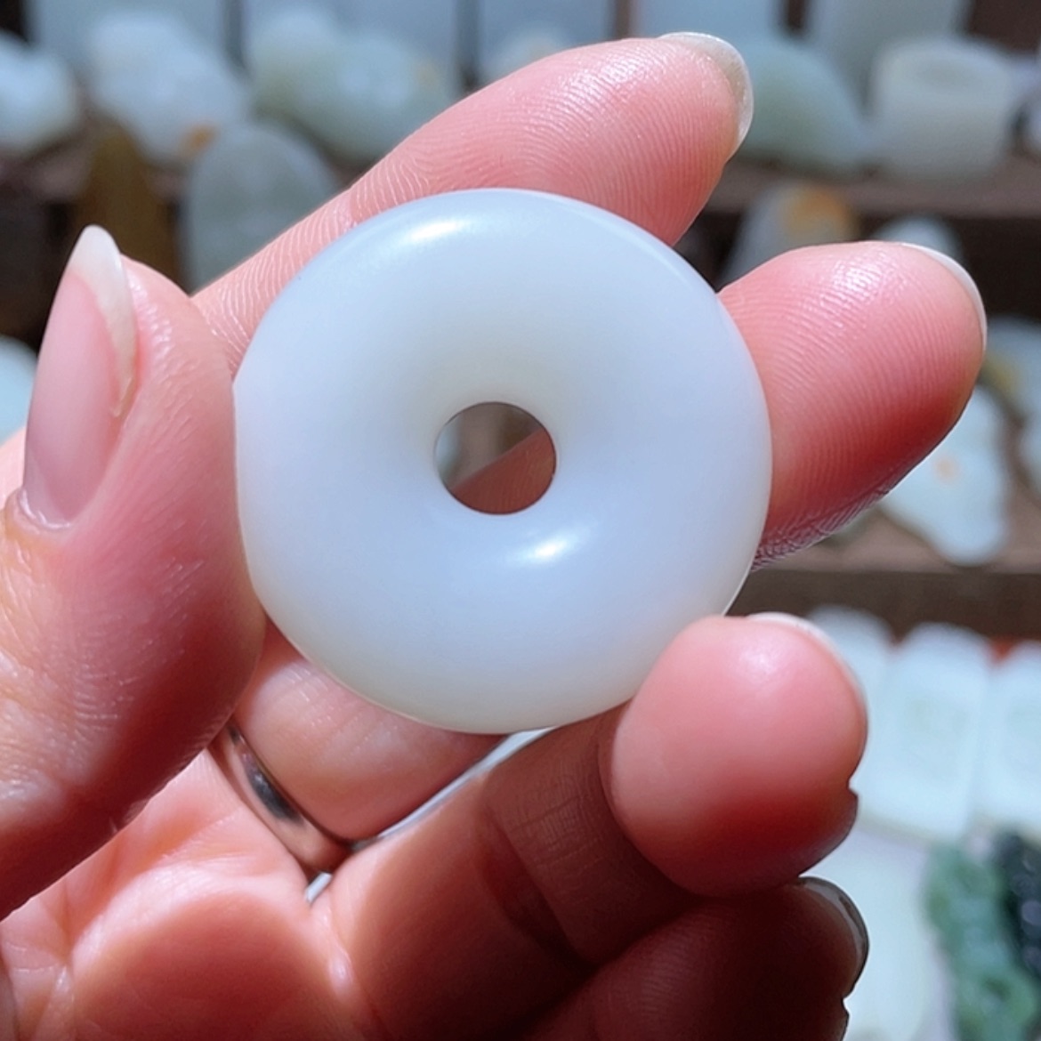 【闪购商品】和田玉（白玉）颈饰未镶嵌x****?