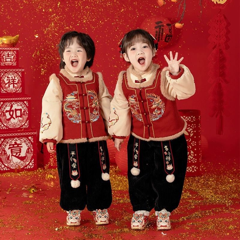 新品巴拉巴拉儿童拜年服汉服男童女童2024新款喜庆过年周岁礼服宝