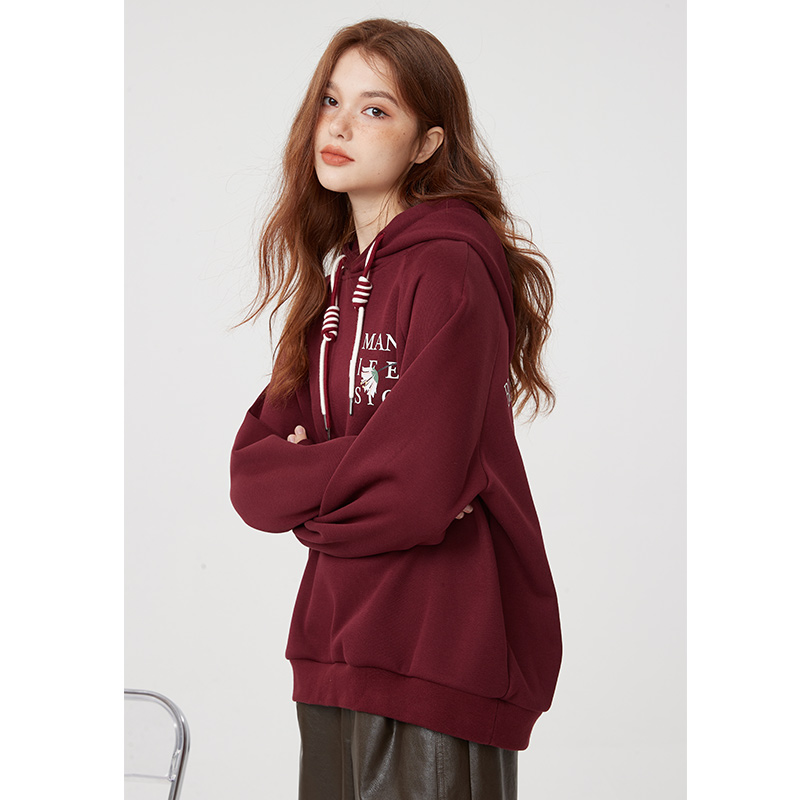 库恩玛维字母印花长袖卫衣女2023年秋季新款中长款小个子套头帽衫