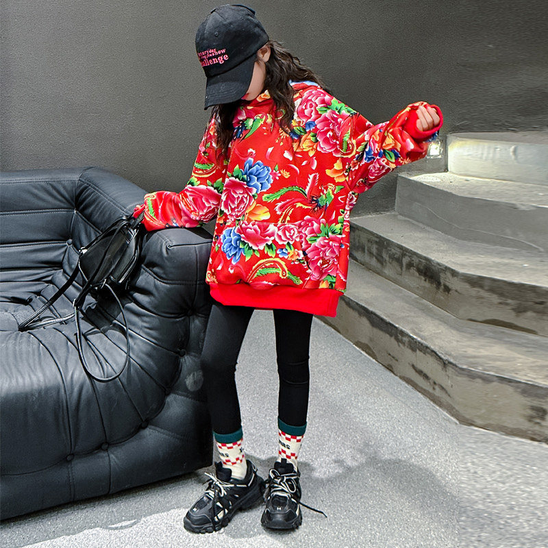 女童冬季加绒卫衣2024新款中大童红色东北大花过年服儿童拜年衣服