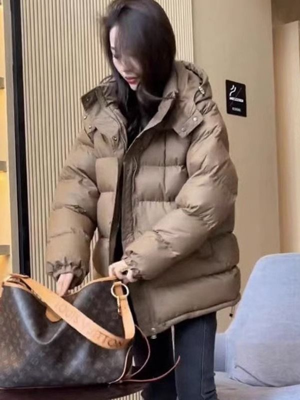 艾菜依咖色羽绒服户外运动女秋冬季新款小个子短款棉衣加厚连帽宽