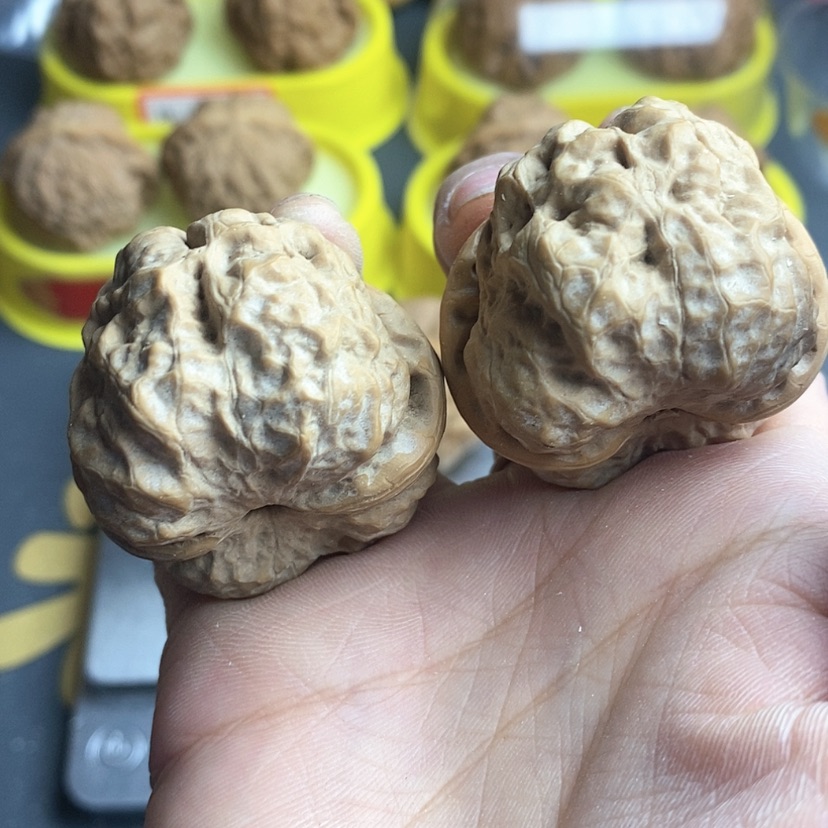【闪购商品】文玩核桃吊坠一**笑