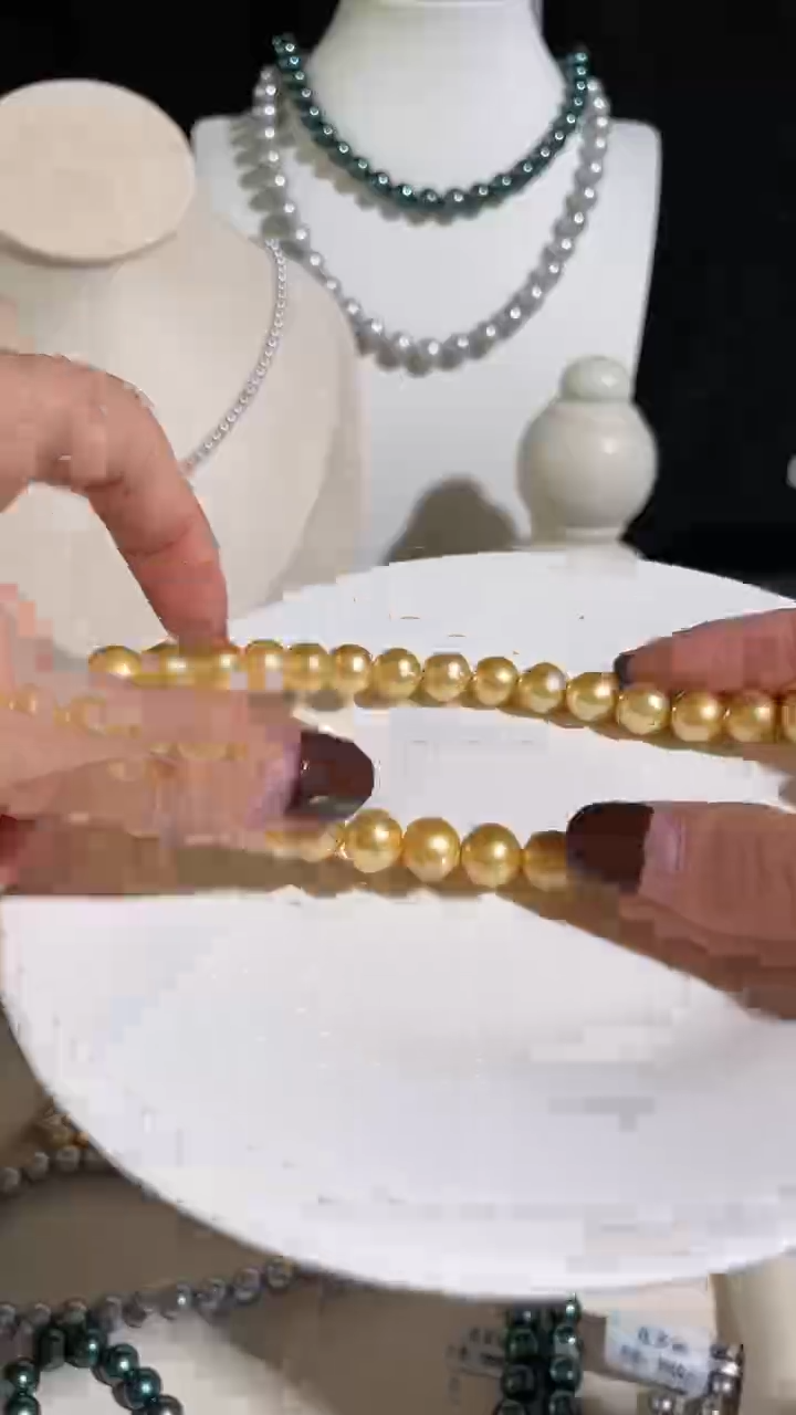 【闪购商品】海水珍珠颈饰银S925镶嵌金珠