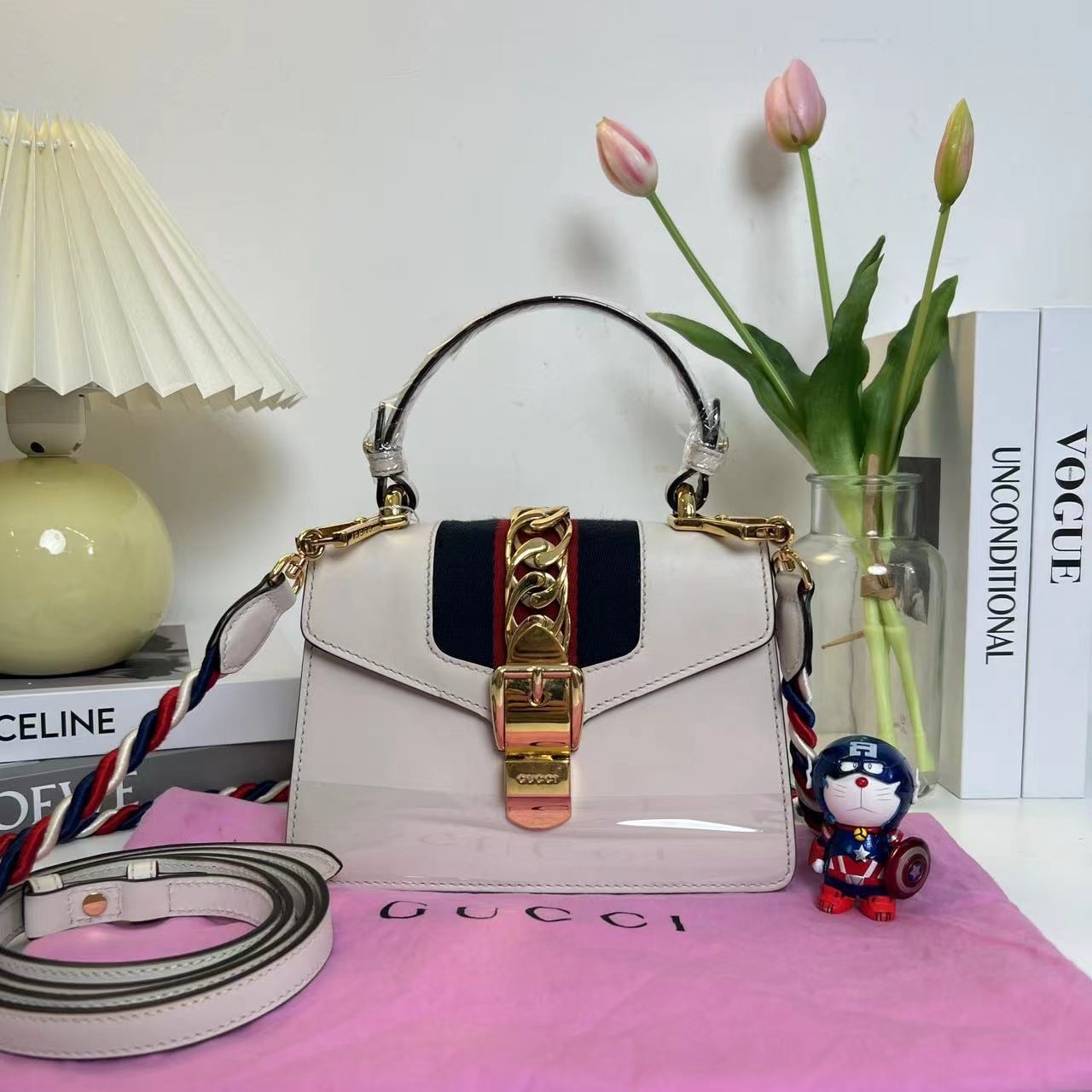 95新 GUCCI/古驰 多多奢品/古驰白色塞尔维亚斜挎包/95新