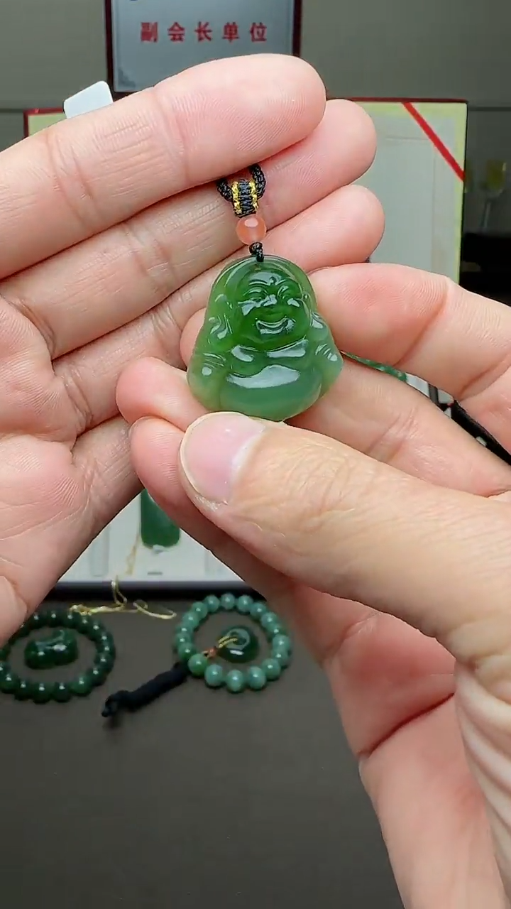 【闪购商品】和田玉颈饰未镶嵌佛