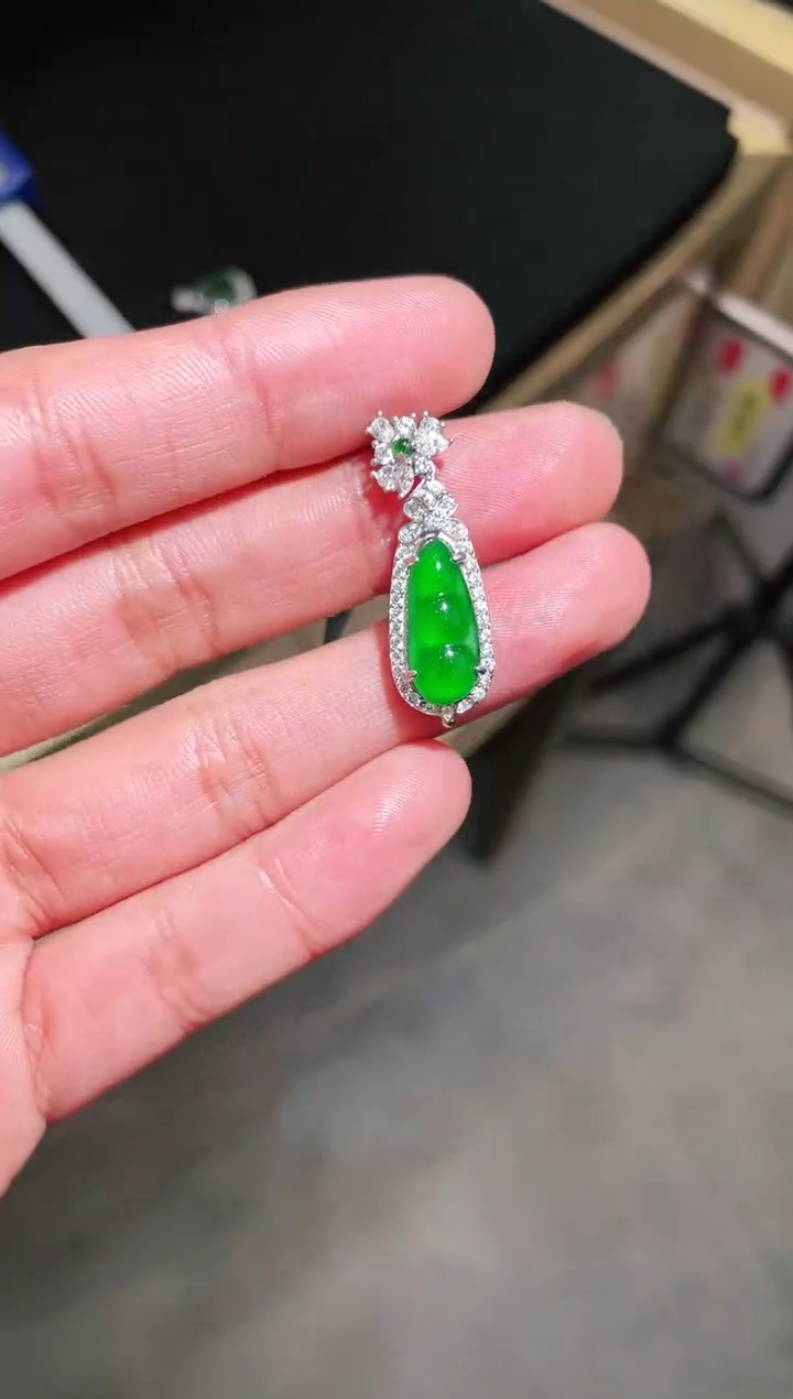 【闪购商品】翡翠吊坠银S925镶嵌13877天然翡翠A货吊坠多样性发