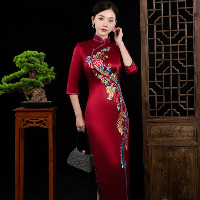 高端新品醋酸绣花改良婚礼妈妈装旗袍高贵大气奢华喜婆婆婚宴礼服