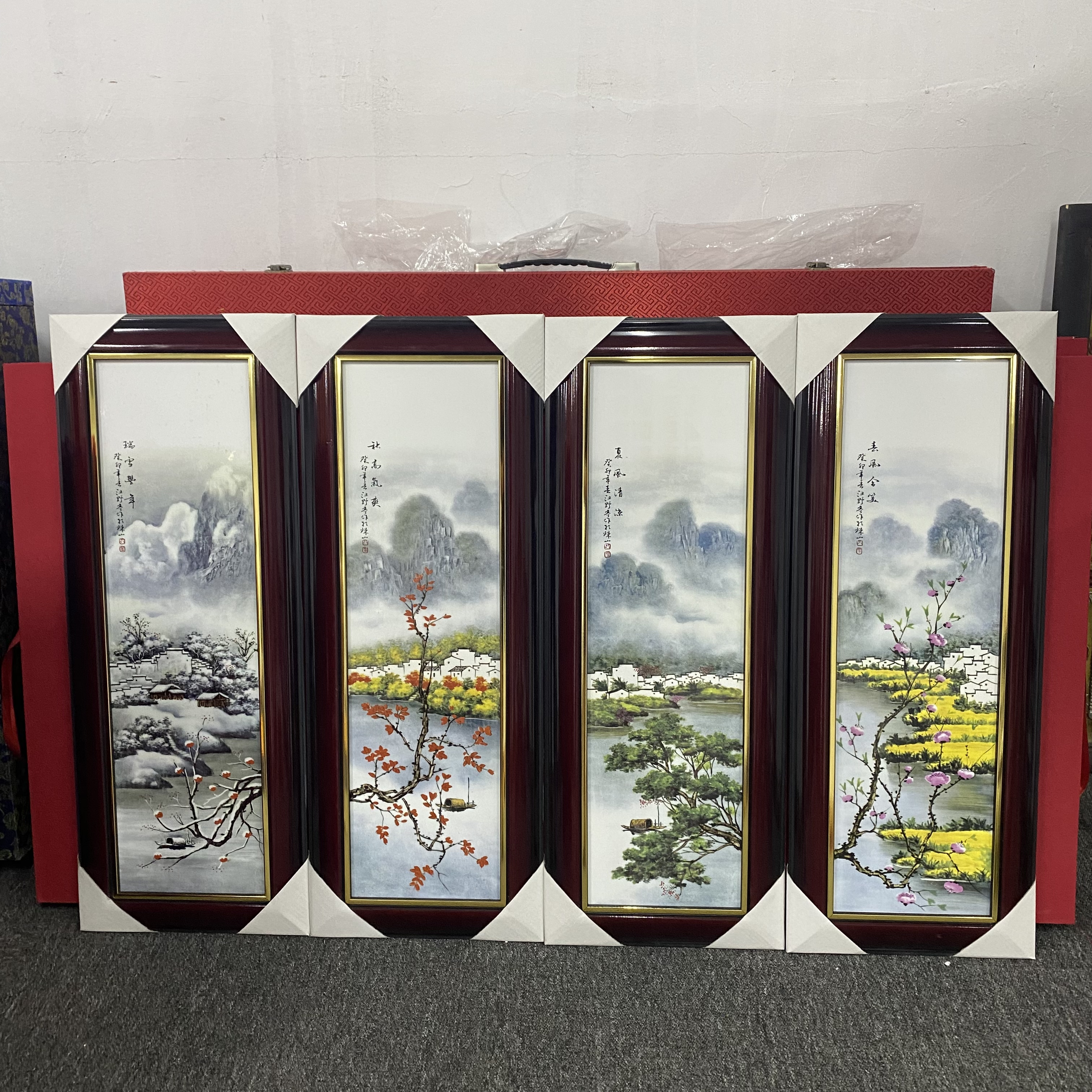 景德镇陶瓷   粉彩春夏秋冬瓷板画