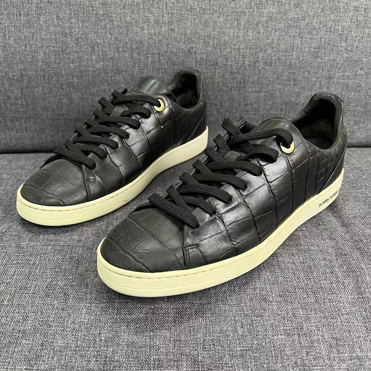 LouisVuitton/路易威登黑色鳄鱼纹休闲低帮板鞋/40欧/96新/福利款