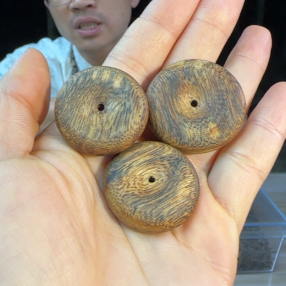 【闪购商品】沉香吊坠平安扣吊坠多样性发1个