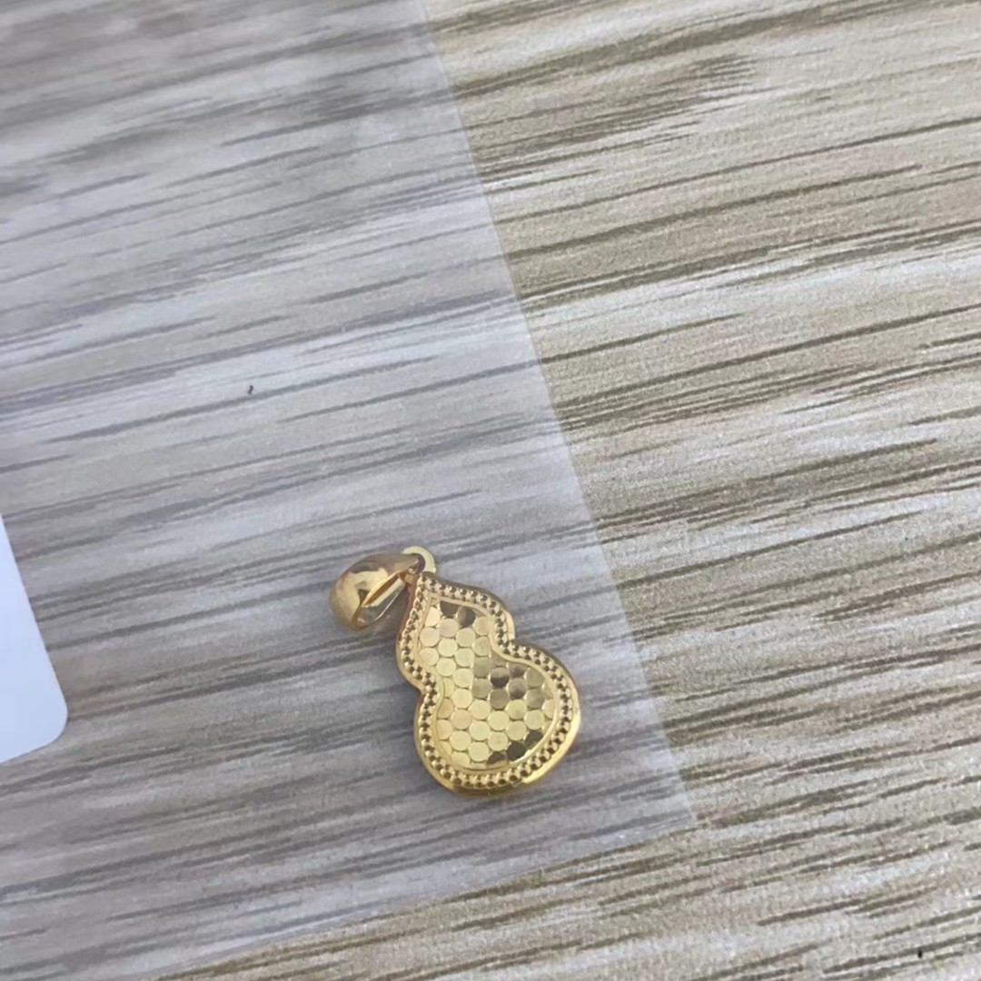 足金999 珠边鱼鳞葫芦吊坠