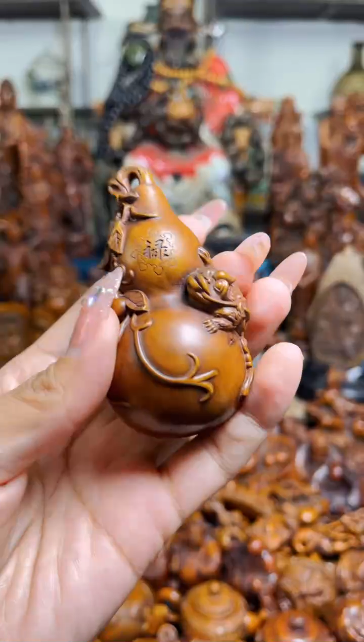 【闪购商品】黄杨木hym-hulu-chan