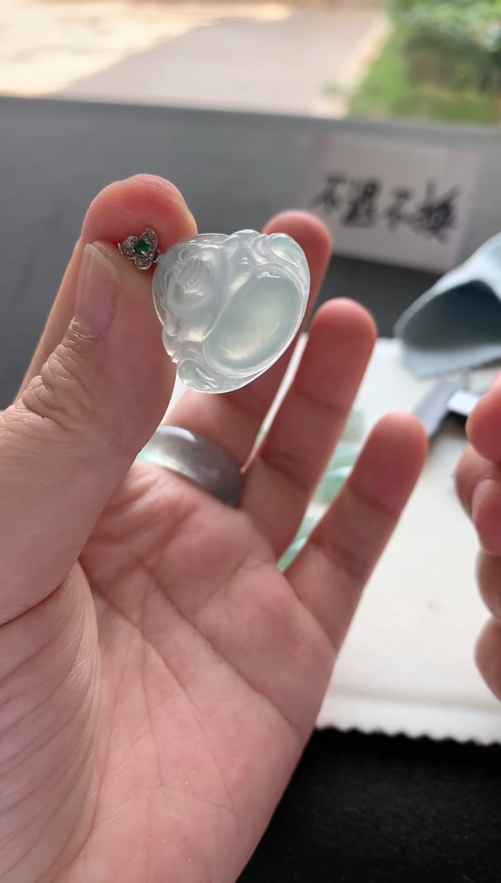 【闪购商品】翡翠挂件未镶嵌18K金顶珠佛公5