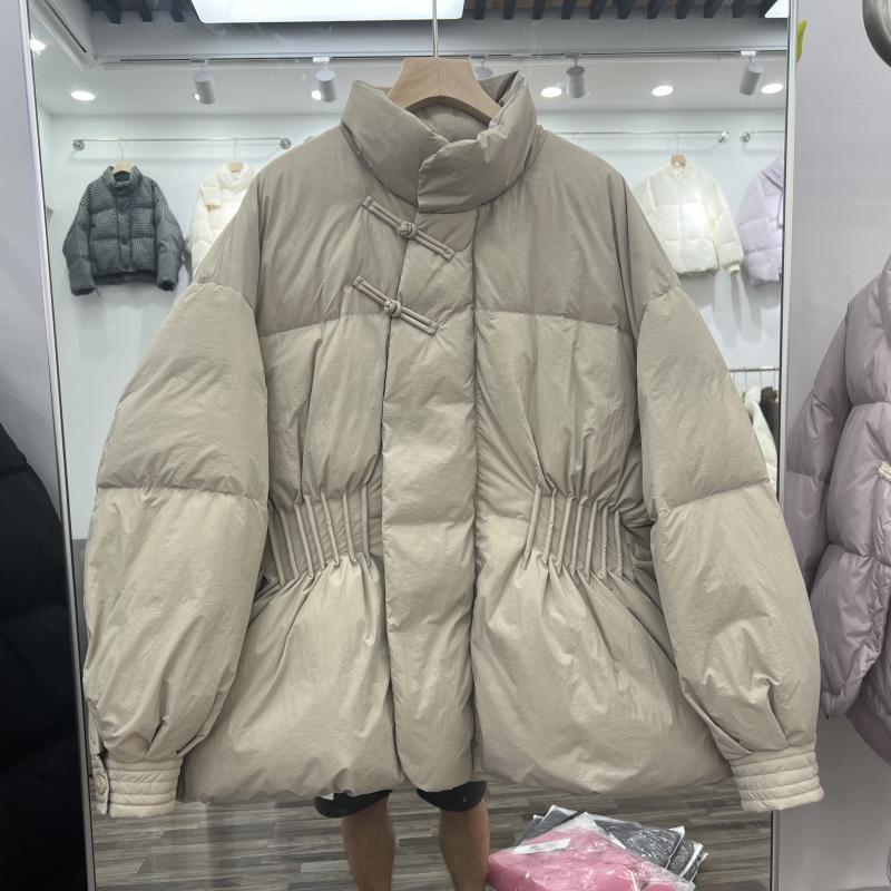 2023冬反季新款羽絨服女短款立领中式盘扣收腰显瘦白鸭絨保暖外套