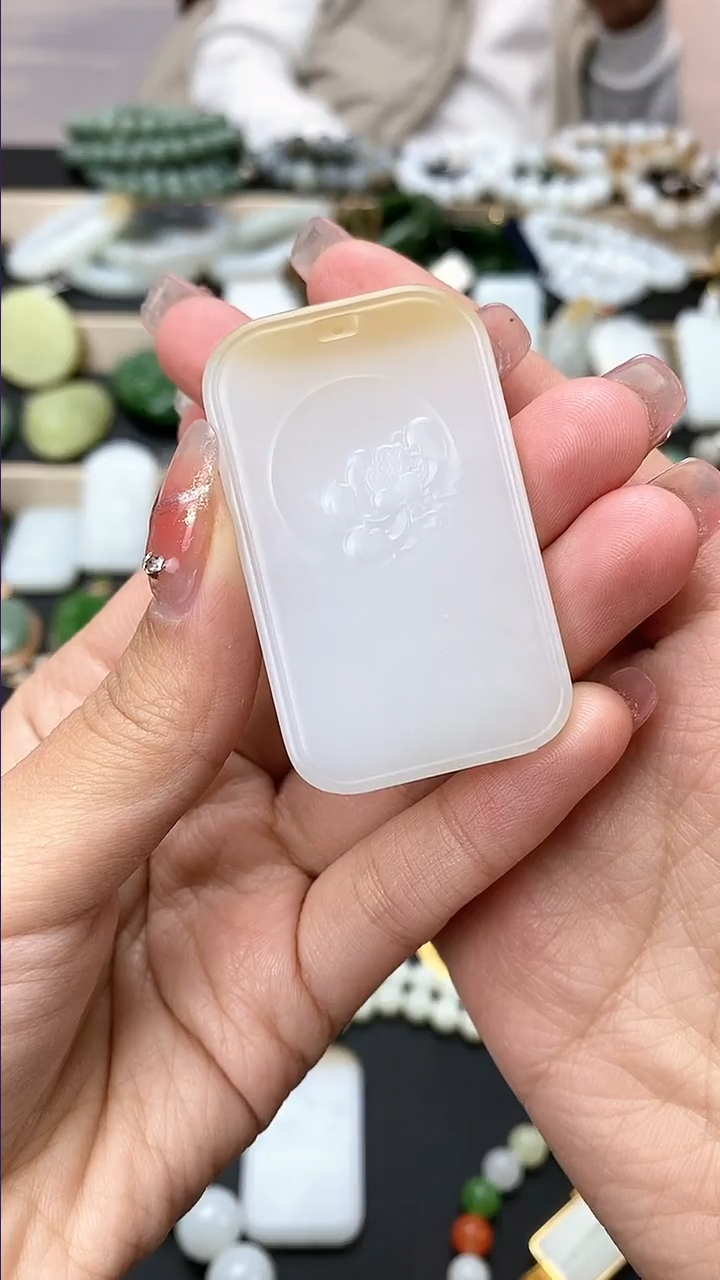 【闪购商品】和田玉吊坠(不含链)未镶嵌挂件