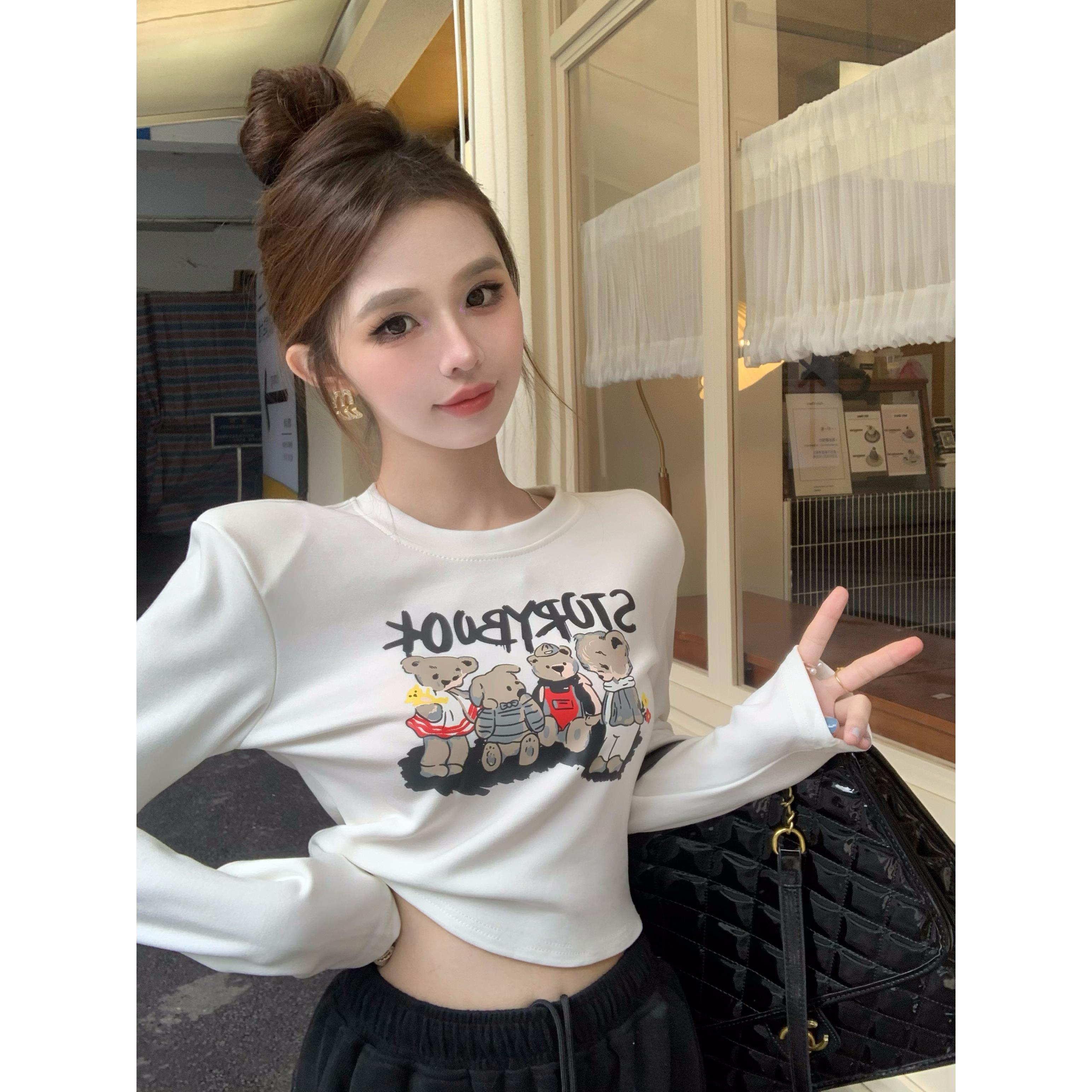 纯欲辣妹千禧垫肩上衣女秋冬卡通小熊长袖t恤磨毛加绒打底衫内搭