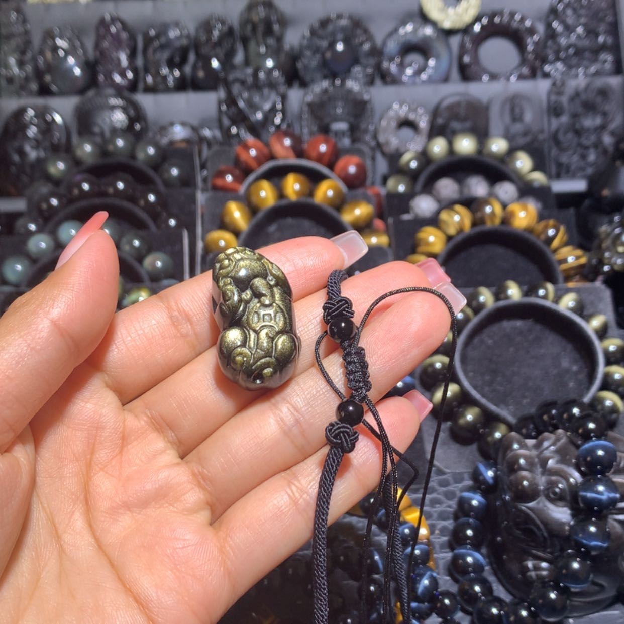 【闪购商品】黑曜岩吊坠(赠链)未镶嵌心****?