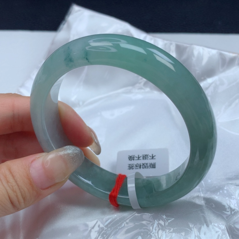 【闪购商品】翡翠手镯未镶嵌岁**好
