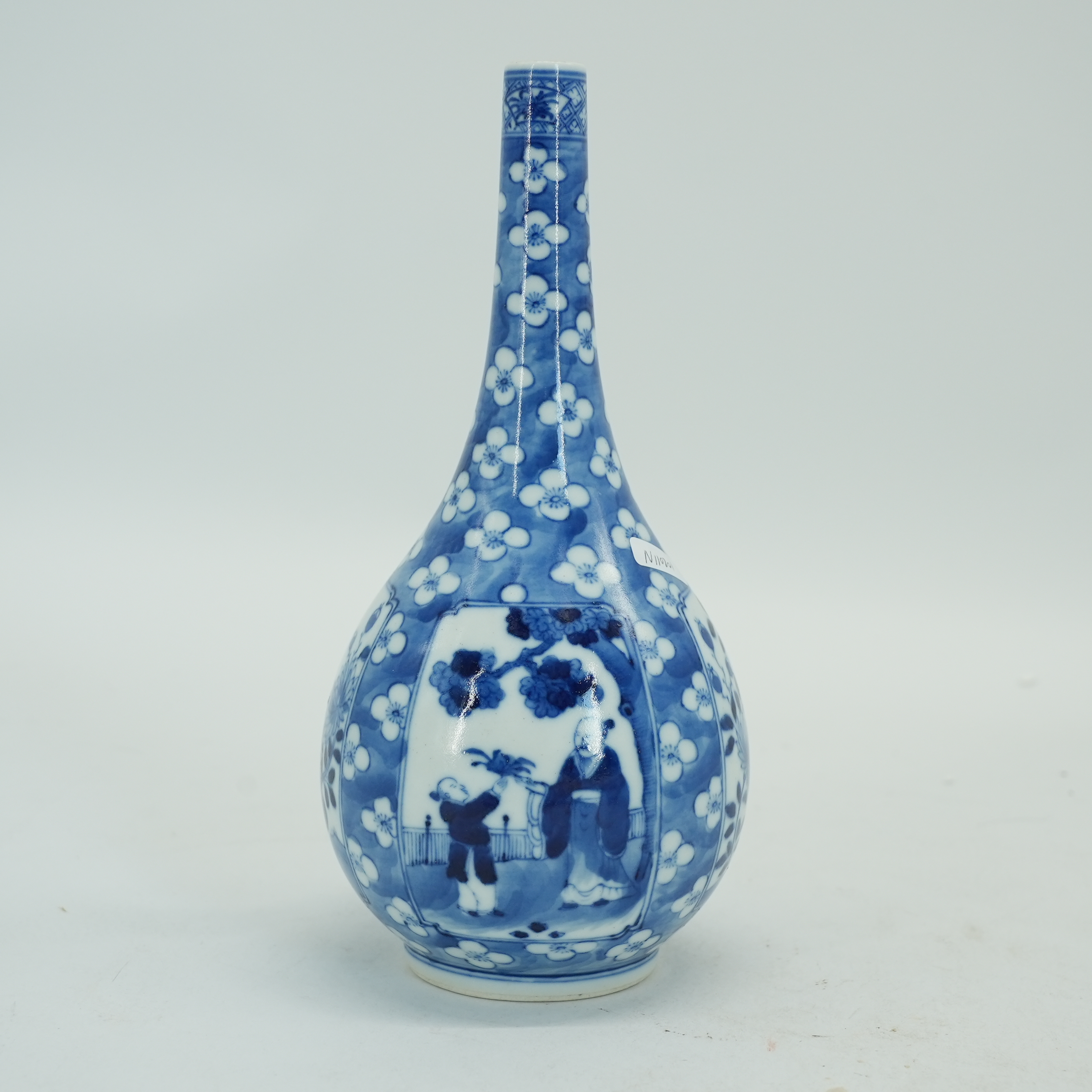 (AC3)N110201  青花开窗高士图锥把瓶