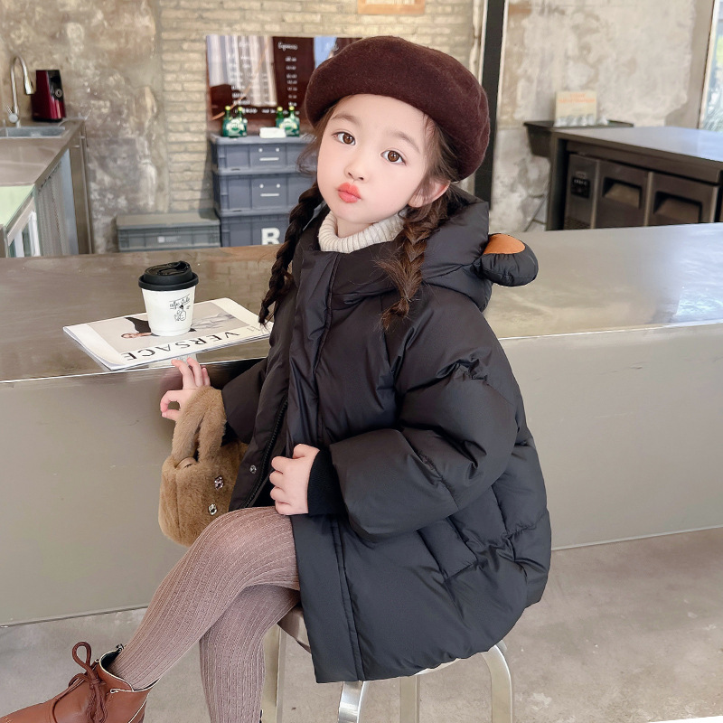 女童百搭羽绒服秋冬款2023新款轻薄洋气女宝宝冬季儿童冬装萌熊潮