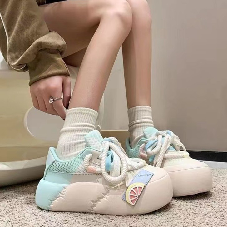 xxj小众设计感多巴胺小白鞋女2023秋新款透气百搭糖果色面包鞋ins