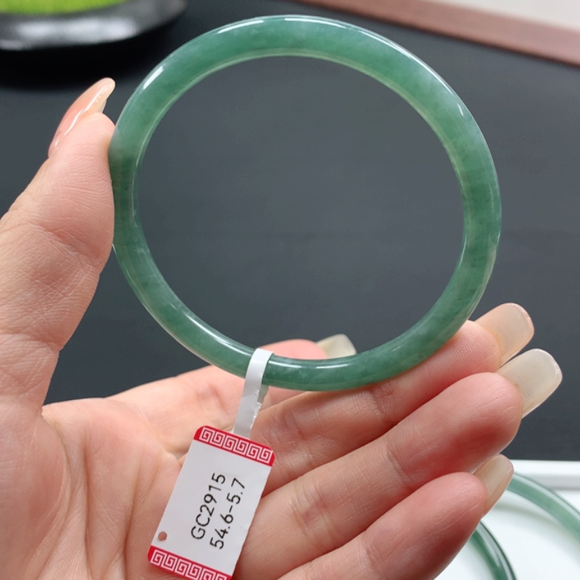 【闪购商品】翡翠手镯未镶嵌